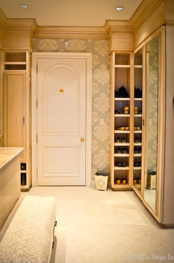 The Peak of Très Chic Wallpapered Closets