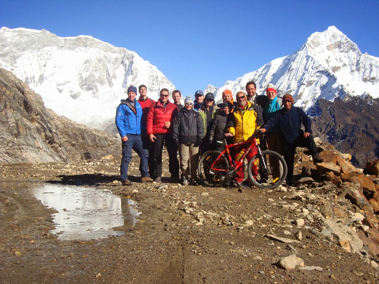 CLIMBING CORDILLERA BLANCA