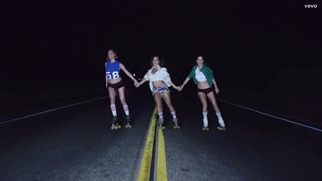 Стройную красавицу Мисс Таджикистан года факер трахает как грязную шлюшку Стройную красавицу Мисс Таджикистан года факер трахает как грязную шлюшку