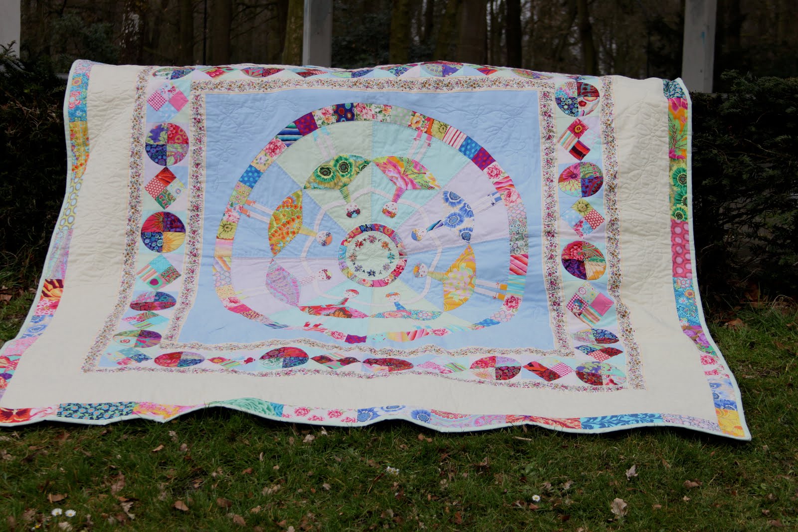 Dancing Dollies Quilt