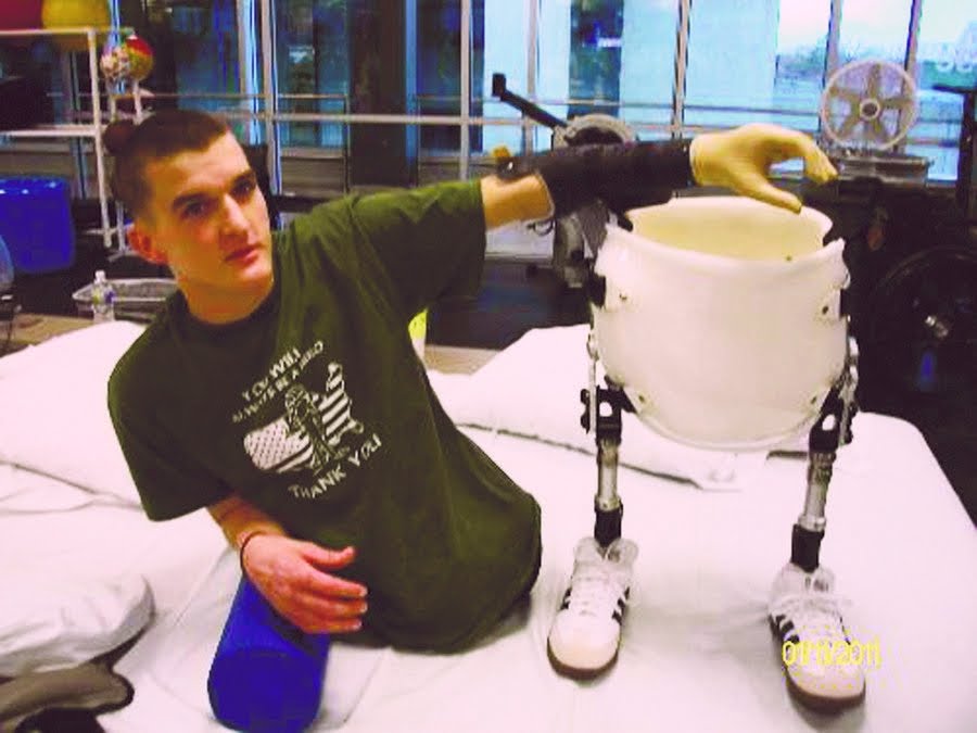 Putting Your Best Foot Forward: A Picture is Worth a Thousand Words