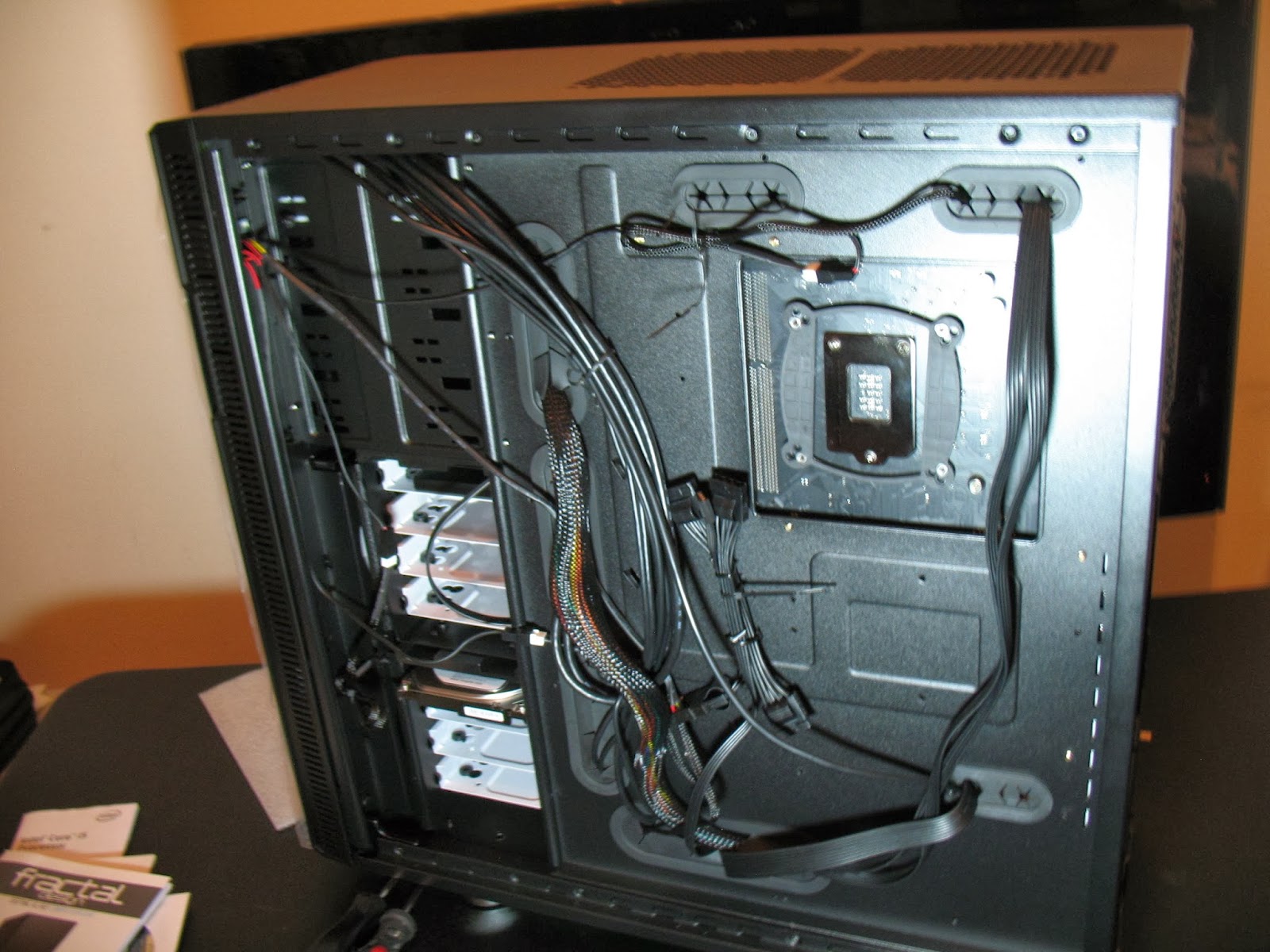 Titanic S Quick And Dirty Build A Gaming Pc Hackintosh Oct 2013 2014