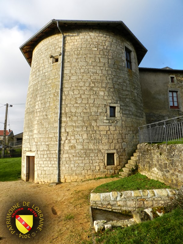 PATRIMOINE DE LORRAINE GERMINY (54) Le château d'enhaut