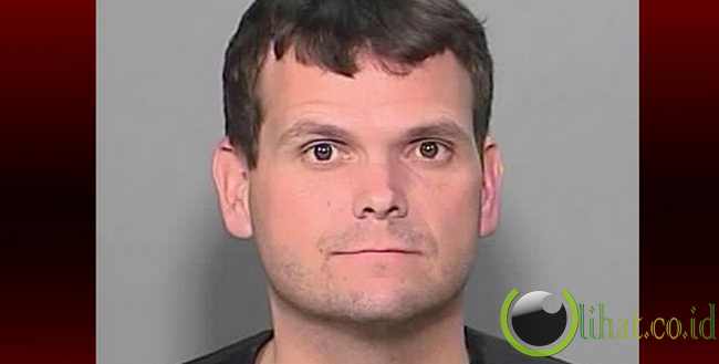 Hidup dengan Mayat ibu selama 1 Tahun Hidup dengan Mayat ibu selama 1 Tahun