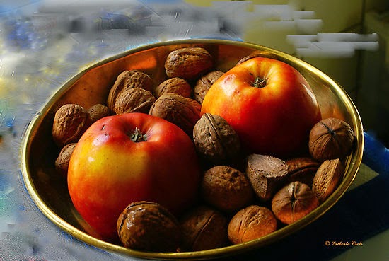 Diet Nuts And Apples