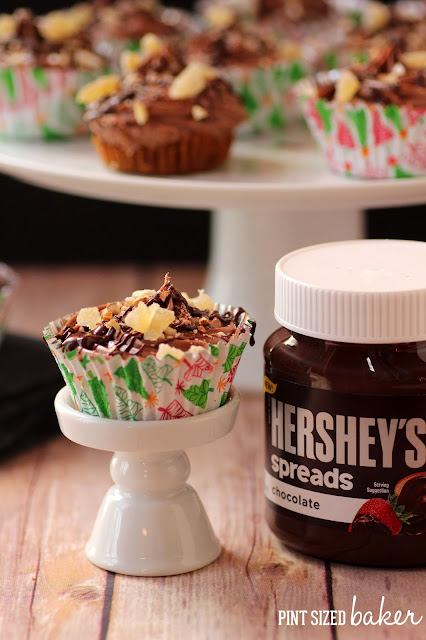 No-Bake Ginger and Chocolate Hershey's™ Spreads Cheesecakes from @Pintsizedbaker