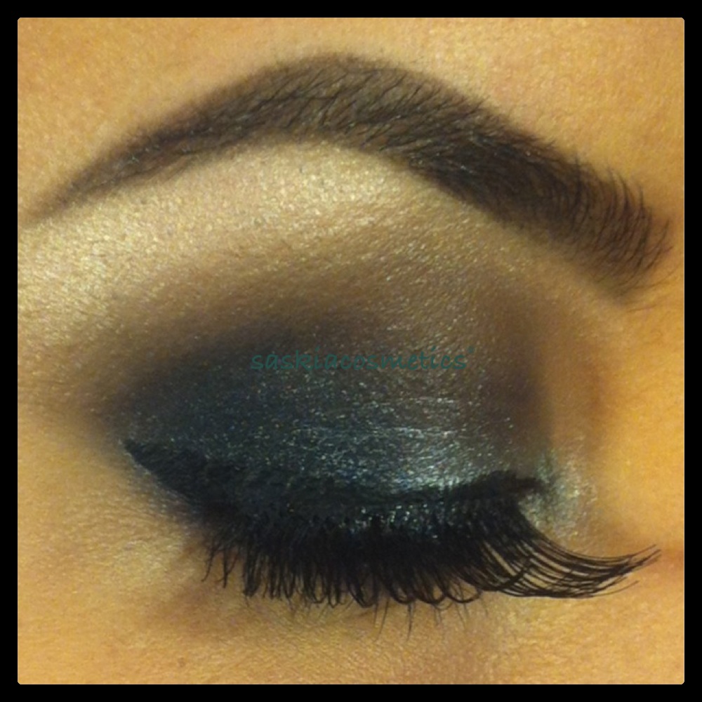 Saskia Cosmetics Smokey Eyes Amu