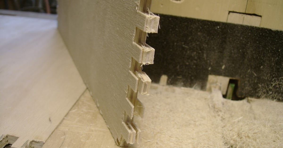 My Adventures in Woodworking Taming tear out on finger joints Baltic