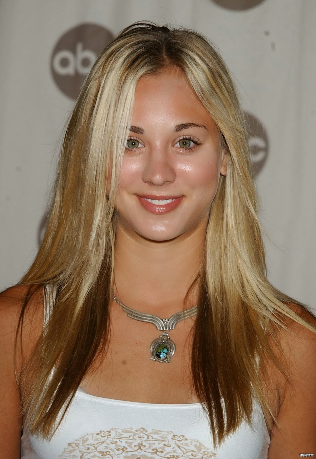 Kaley Cuoco Belly and Body: ABC Network's TCA Summer Press Tour