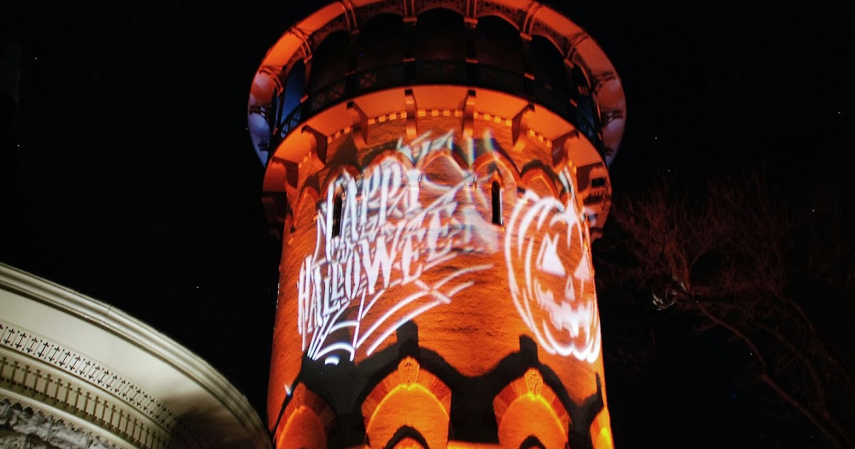 Riverside, Illinois October in Riverside, Illinois!