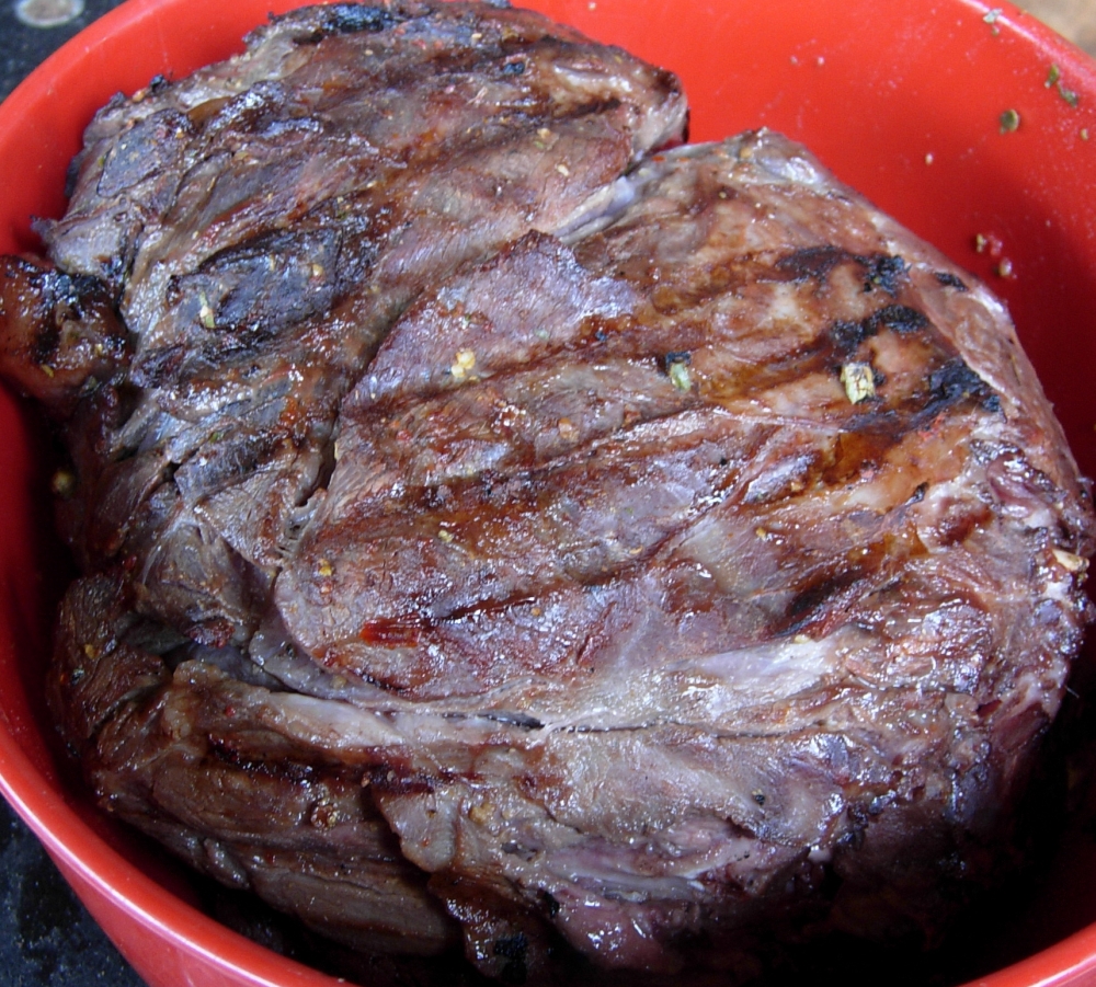 sauvajyvänen Villisian entrecote grillissä ja uunissa