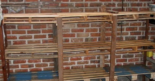 DIY Wooden Pallet Shelves with Storage | Pallet Furniture Ideas