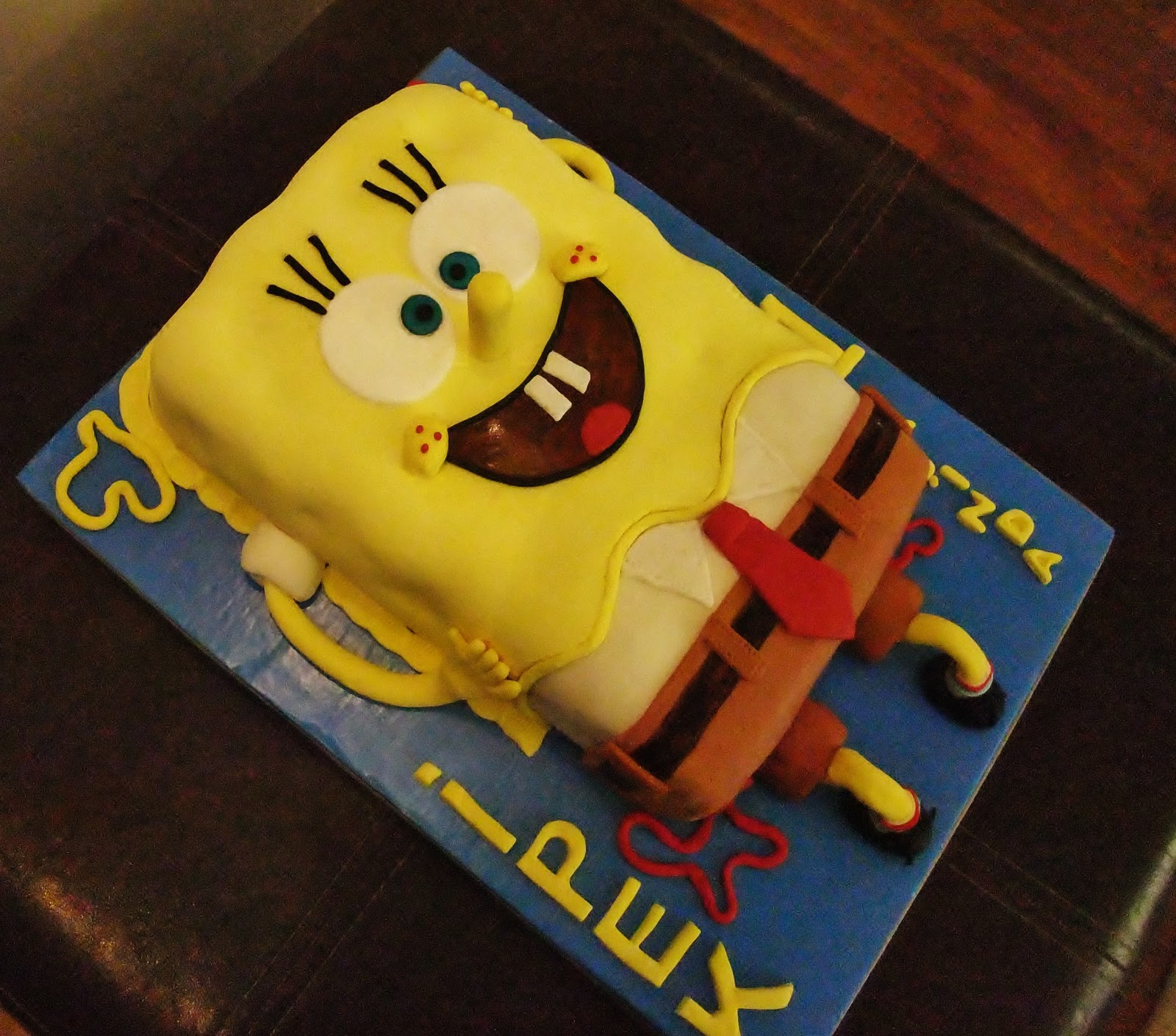 İpek Butik Pasta ,Çikolata ve Kurabiye sünger bob pastası