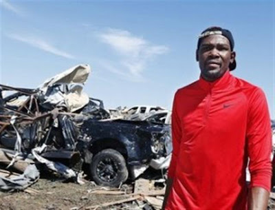 Kevin Durant, OK tornado, Moore, Oklahoma City Thunder, NBA, Nike Kevin Durant, OK tornado, Moore, Oklahoma City Thunder, NBA, Nike