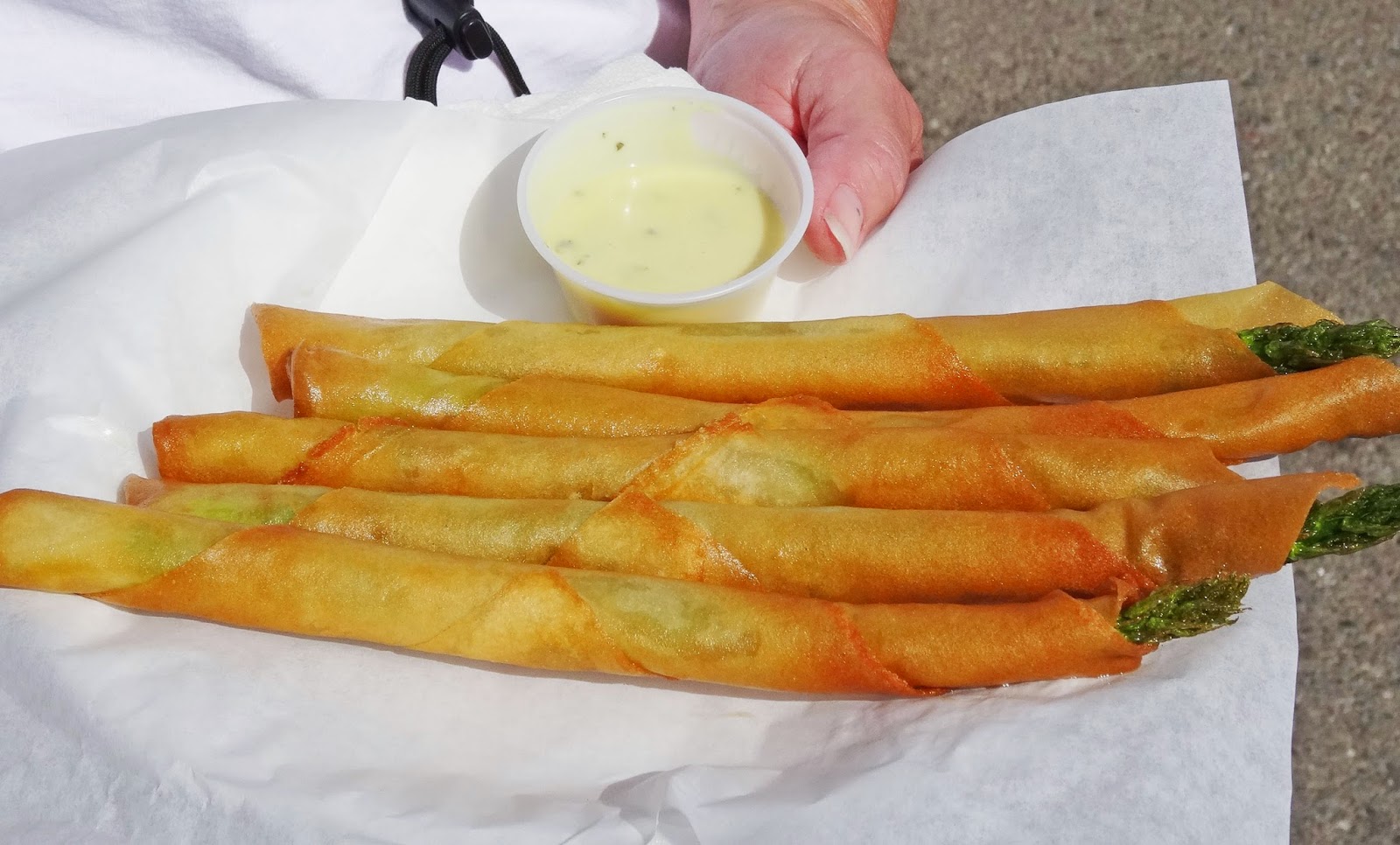 MAD MEAT GENIUS SAN JOAQUIN ASPARAGUS FESTIVAL