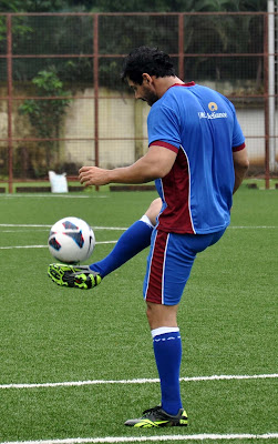 John abraham & Baichung support IMG-Reliance Football League