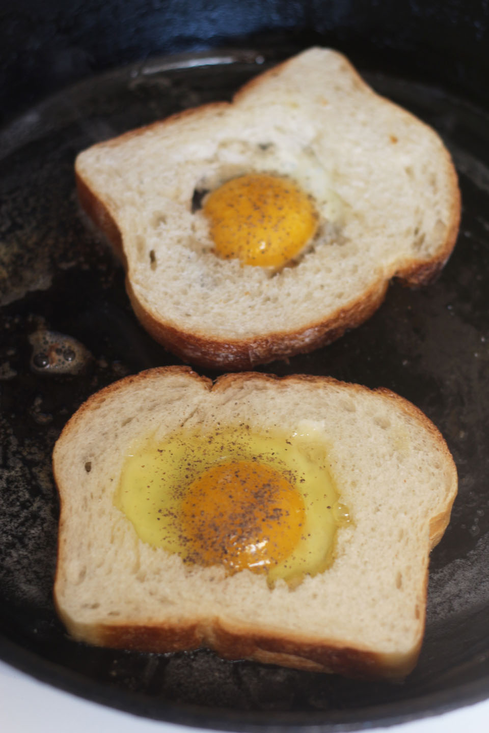 66 Square Feet (Plus) Moonstruck breakfast