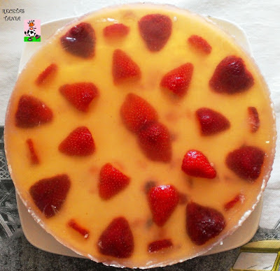 Tarta Mousse De Fresas Y Cava
