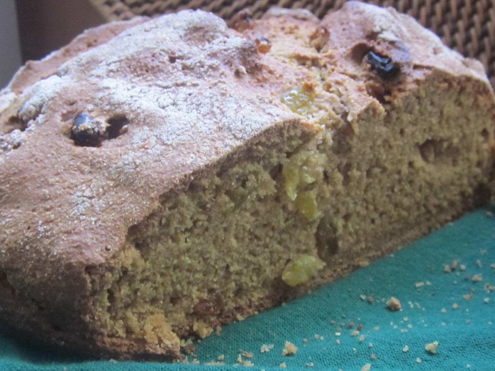 Chef Tess Bakeresse Whole Grain Sour Cream Irish Soda Bread with
