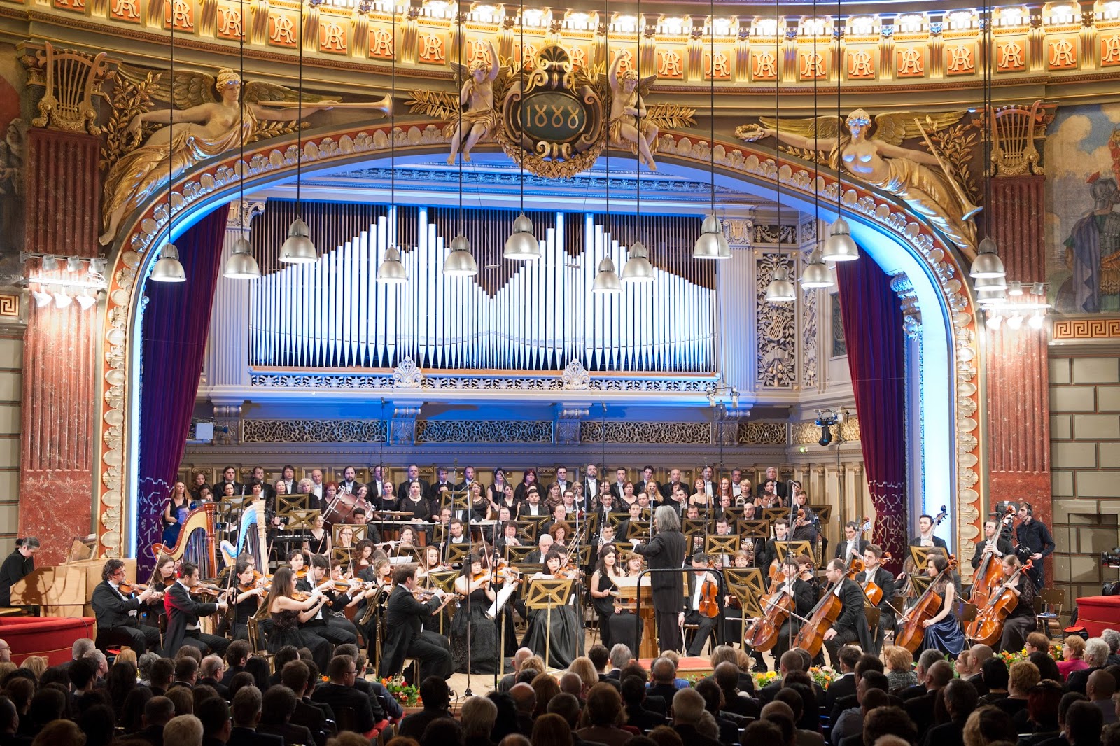 Royal Musings: The celebrations in Romania