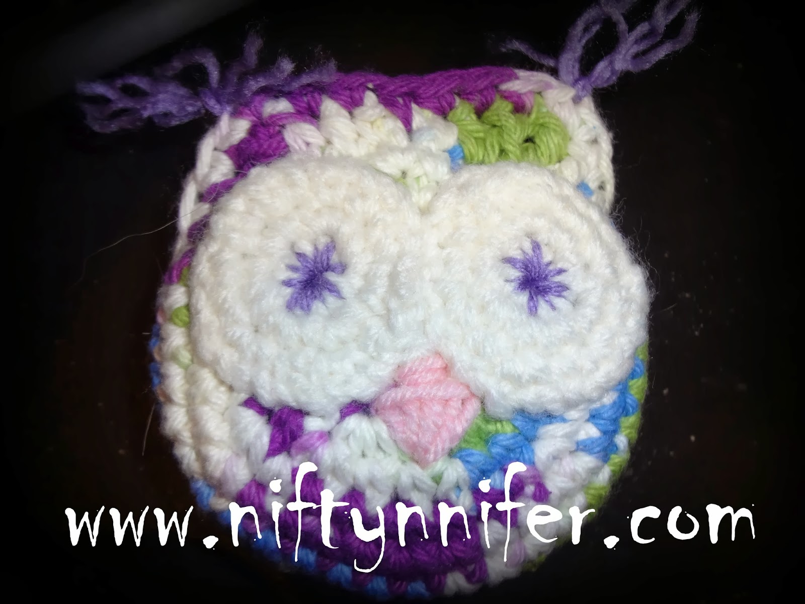http://www.niftynnifer.com/2013/09/free-owl-scrubby-crochet-pattern-by.html