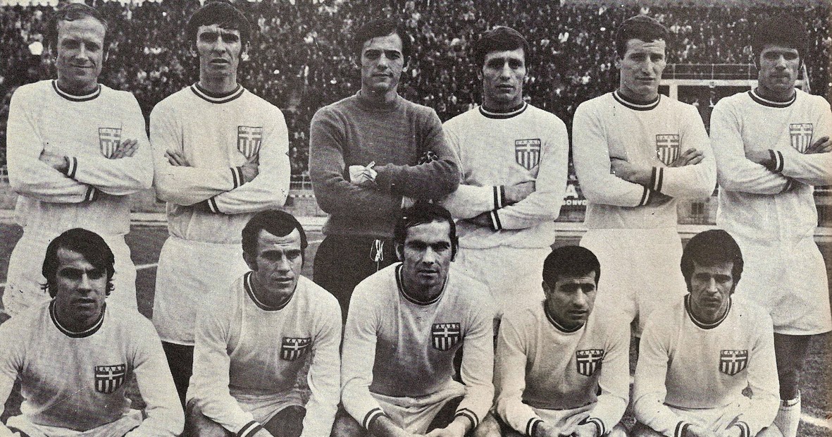 THE VINTAGE FOOTBALL CLUB GRECE 1972.