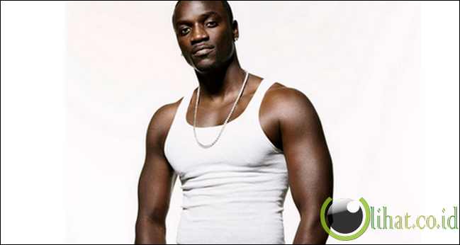 Akon 