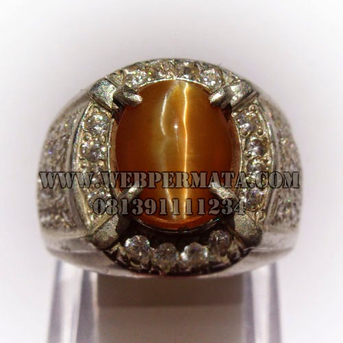 Batu Permata Opal Cat eye Batu Permata Opal Cat eye, Cat Eye honey color, Batu Mata Kucing Madu, Opal Madu cat eye