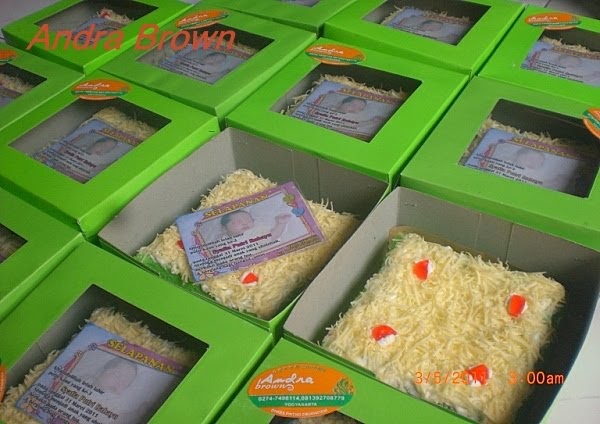 Brownies Kukus Pandan Keju 16x16cm