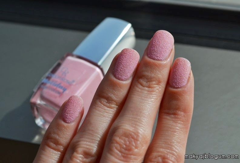 Golden Rose Holiday Dokulu Oje Koleksiyonu No 63 Makyaj Blogum Makyaj Ve Kozmetik Bloglovin