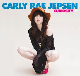 Carly Rae Jepsen - Talk To Me