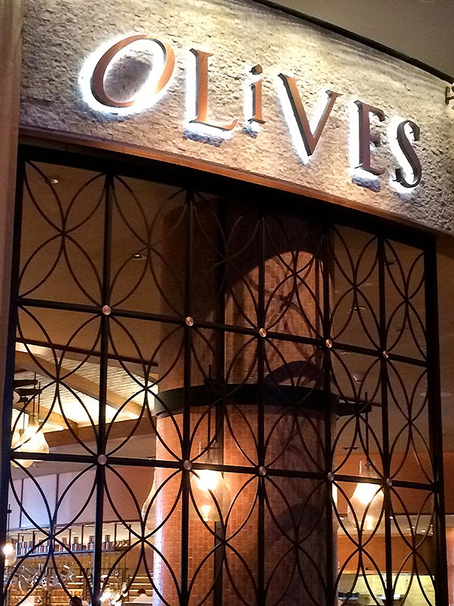 The Dizzy Traveler with Arthur Wooten Dolphins, Acrobats, Flamingos