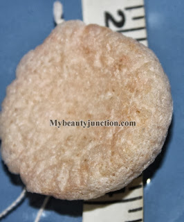 White cleansing Konjac sponge review, photos and use