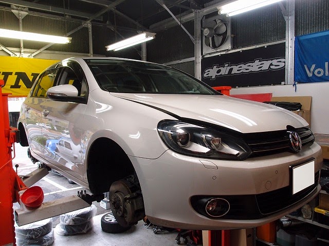 Voice ヴォイス: フォルクスワーゲン ゴルフ6(ABA-1KCAV)車検整備入庫