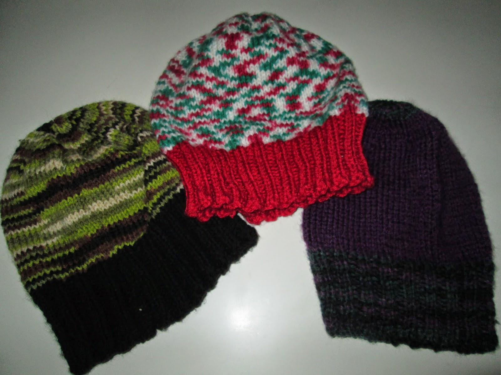roommom27 Hats for the Homeless
