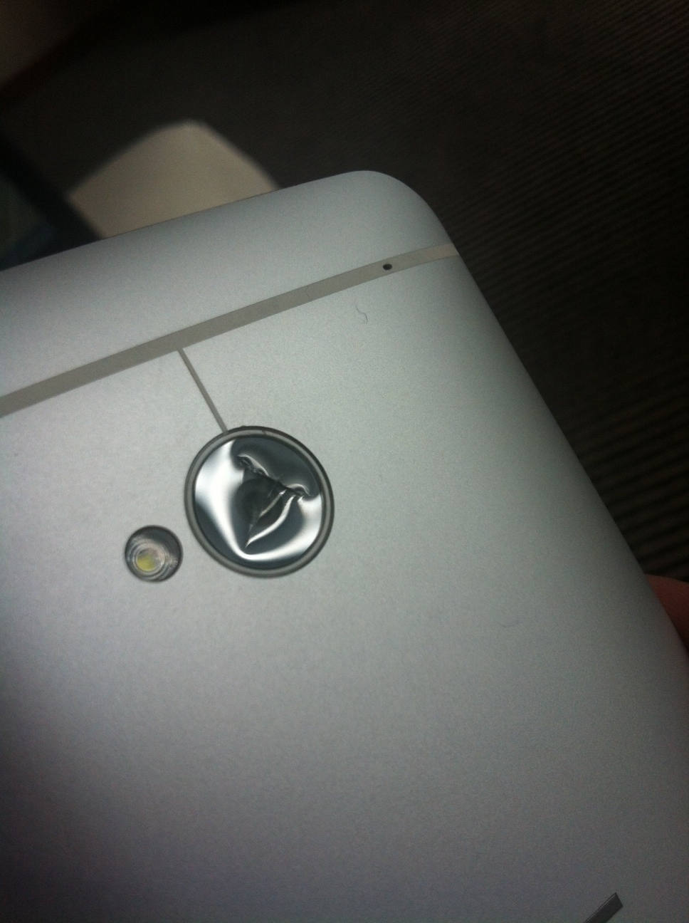 HTC One Problems Cracked Camera Lens