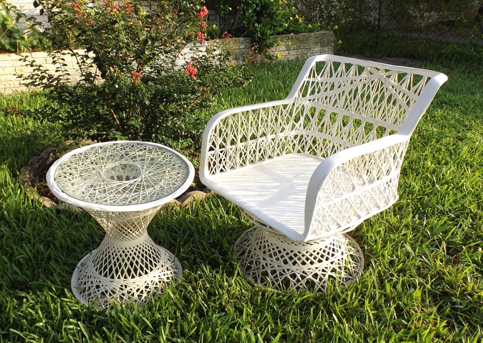 Still Stunning Vintage Resale Vintage Russell Woodard Style