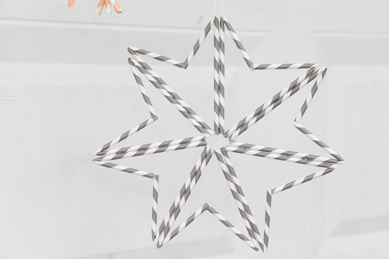 Unify Handmade: How to Make Paper Straw Snowflake Ornaments