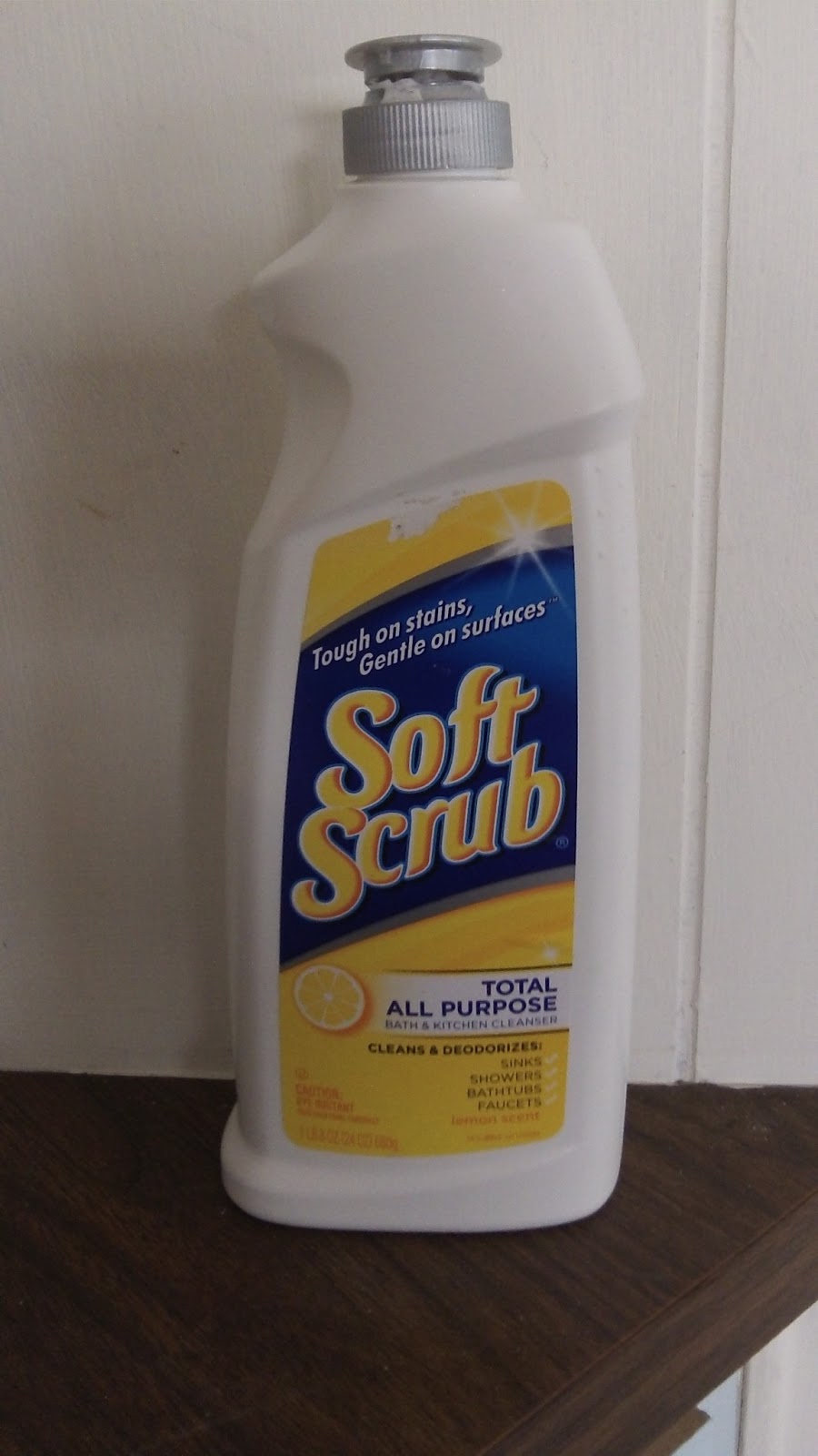 Lori's Blog reviews and more Soft Scrub Total All Purpose Bath