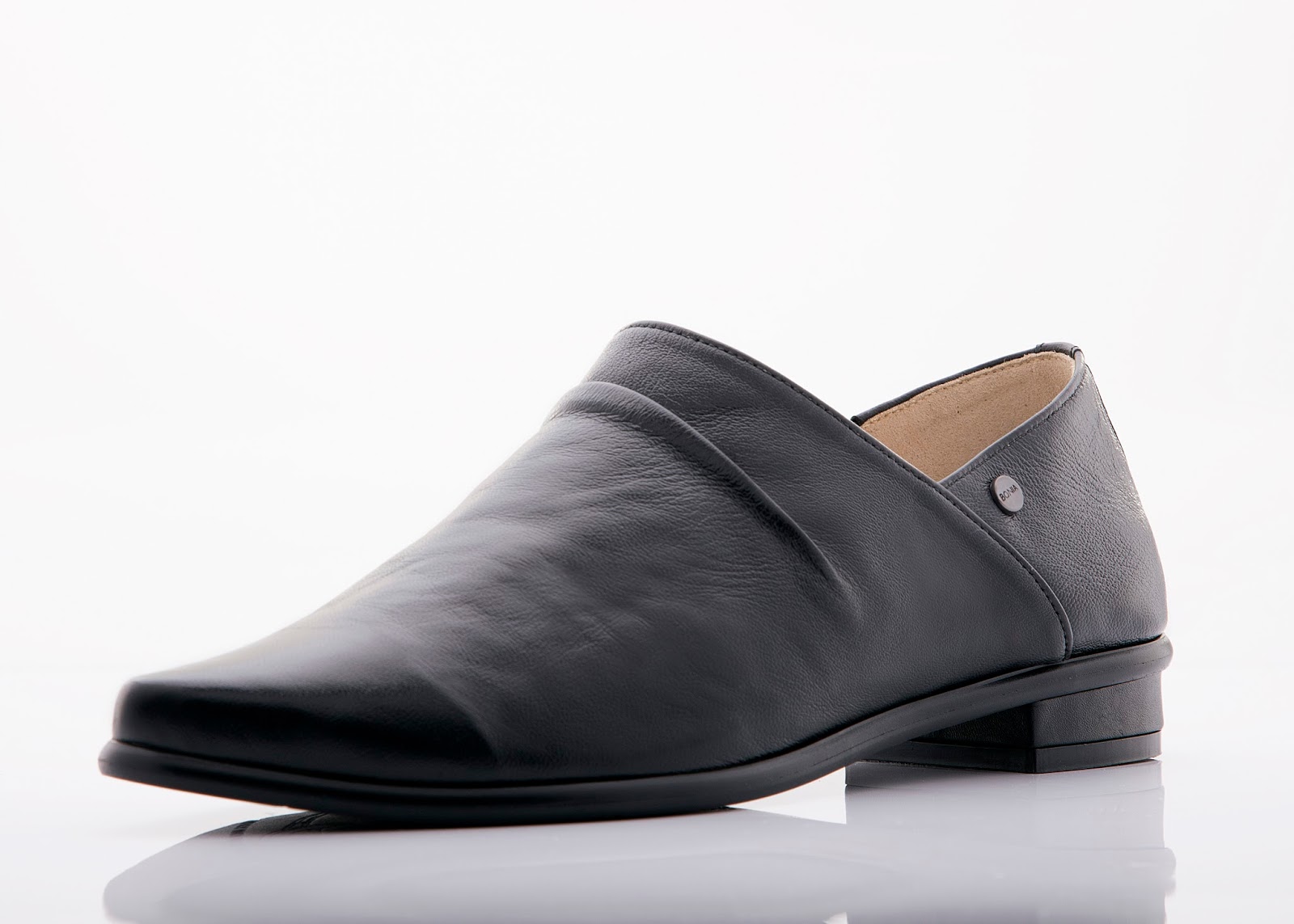Kee Hua Chee Live! BONIA REVEALS NEW SHOES FOR CHRISTMAS Kee Hua Chee Live! BONIA REVEALS NEW SHOES FOR CHRISTMAS