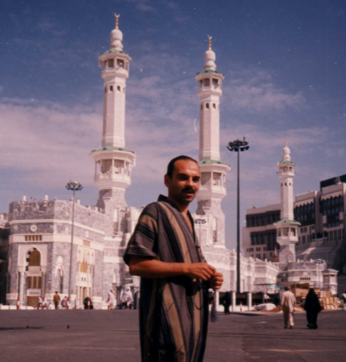 آفاق دمياطي سواح آفاق دمياطي سواح