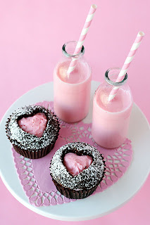 http://2.bp.blogspot.com/-YjcjuHR479w/TxdTr1gnvpI/AAAAAAAAH2I/lUnyXPzt9lw/s320/Pink+valentines+cupcakes.jpg