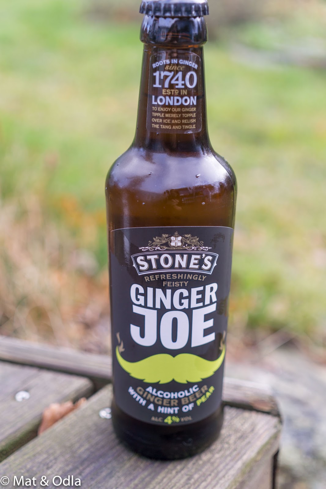 Mat och odla Ginger Joe med en touch av päron ett lätt alternativ till julmaten