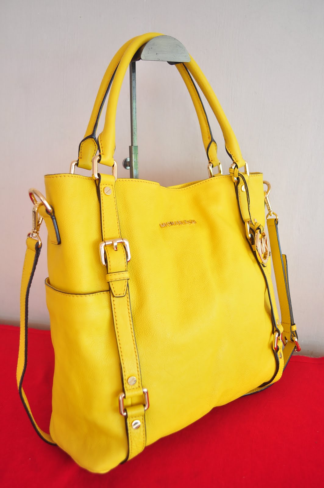 House of AUTHENTIC BAGS!