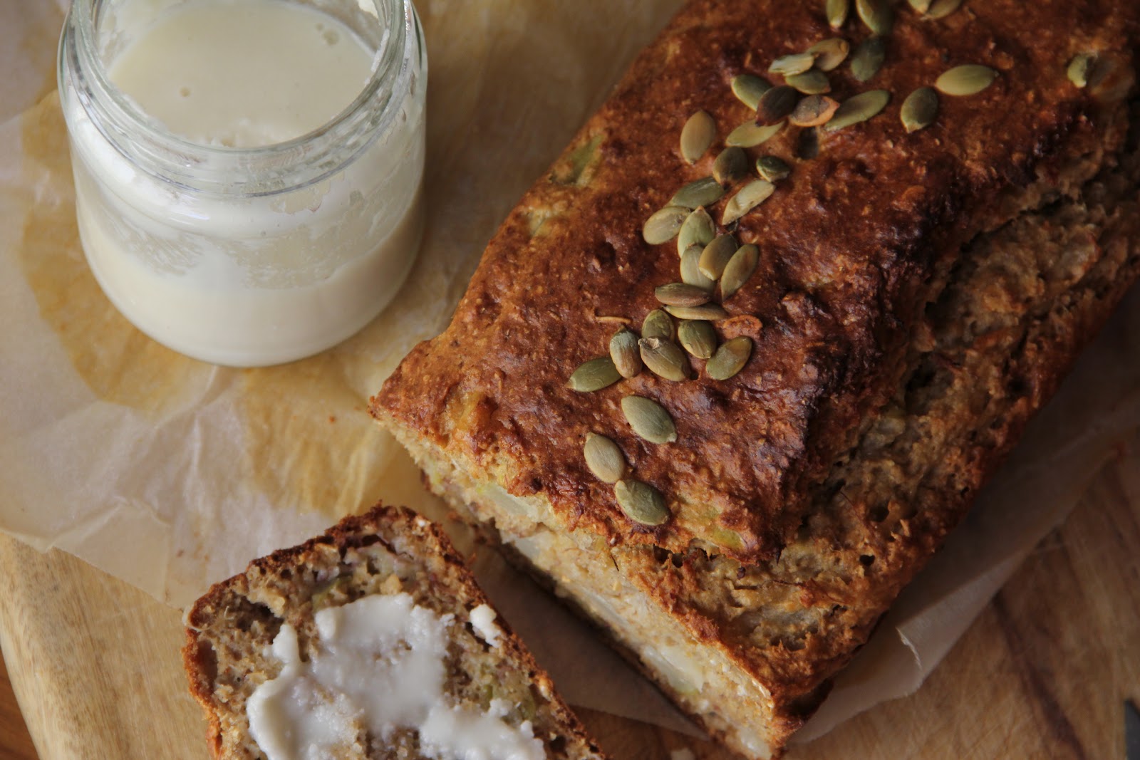 bona food Wholemeal Pear & Banana Loaf