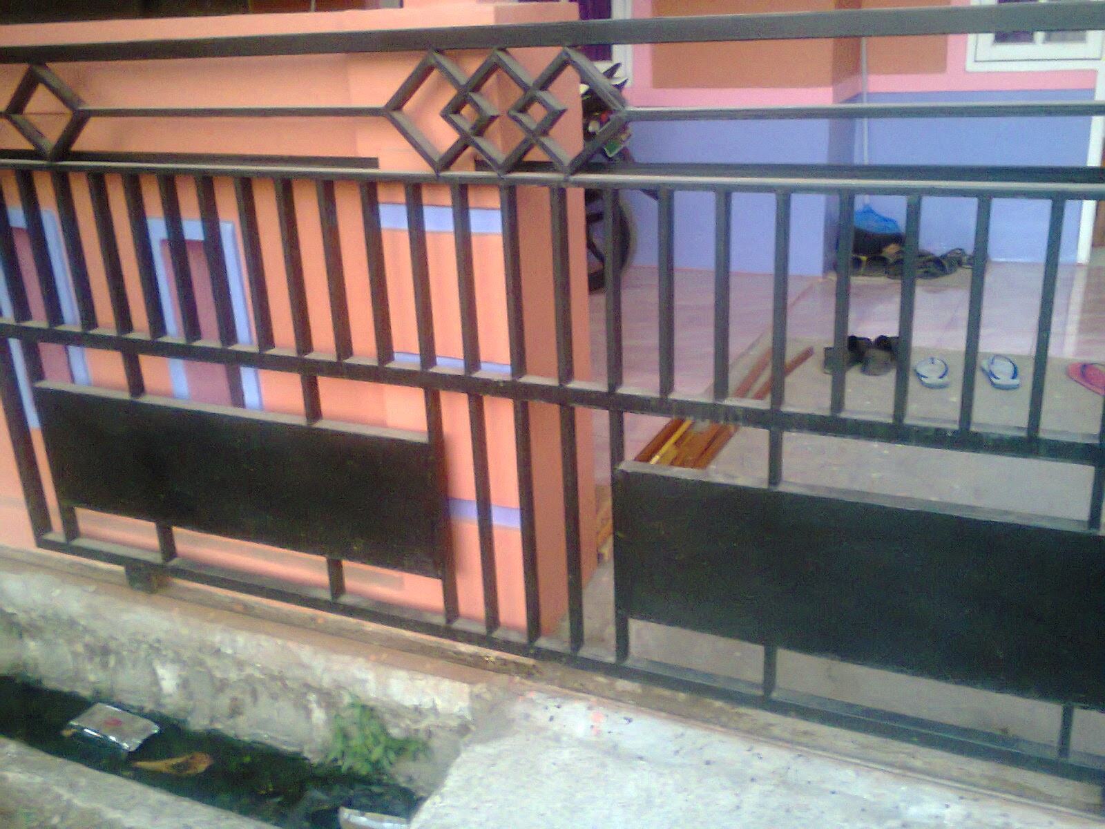 ABADI JAYA STEEL: buat pagar besi galvanis minimalis murah di karawang