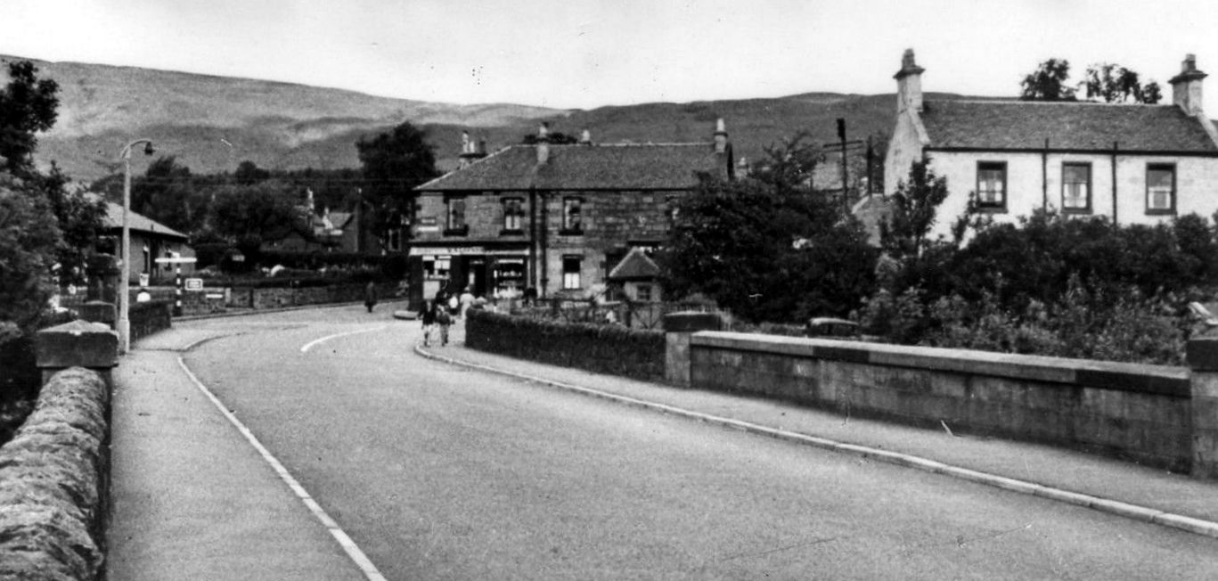 Tour Scotland Photographs Old Photographs Milton of Campsie Scotland