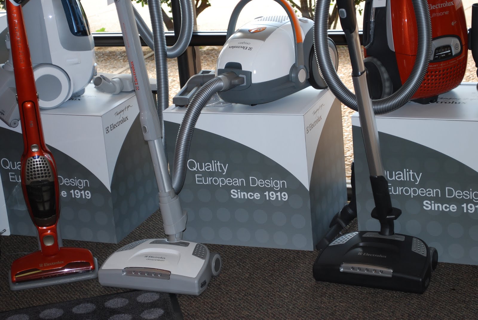 JJ's Green & Natural Cleaning & Vacuum Cleaner Advice Vacuum Cleaner