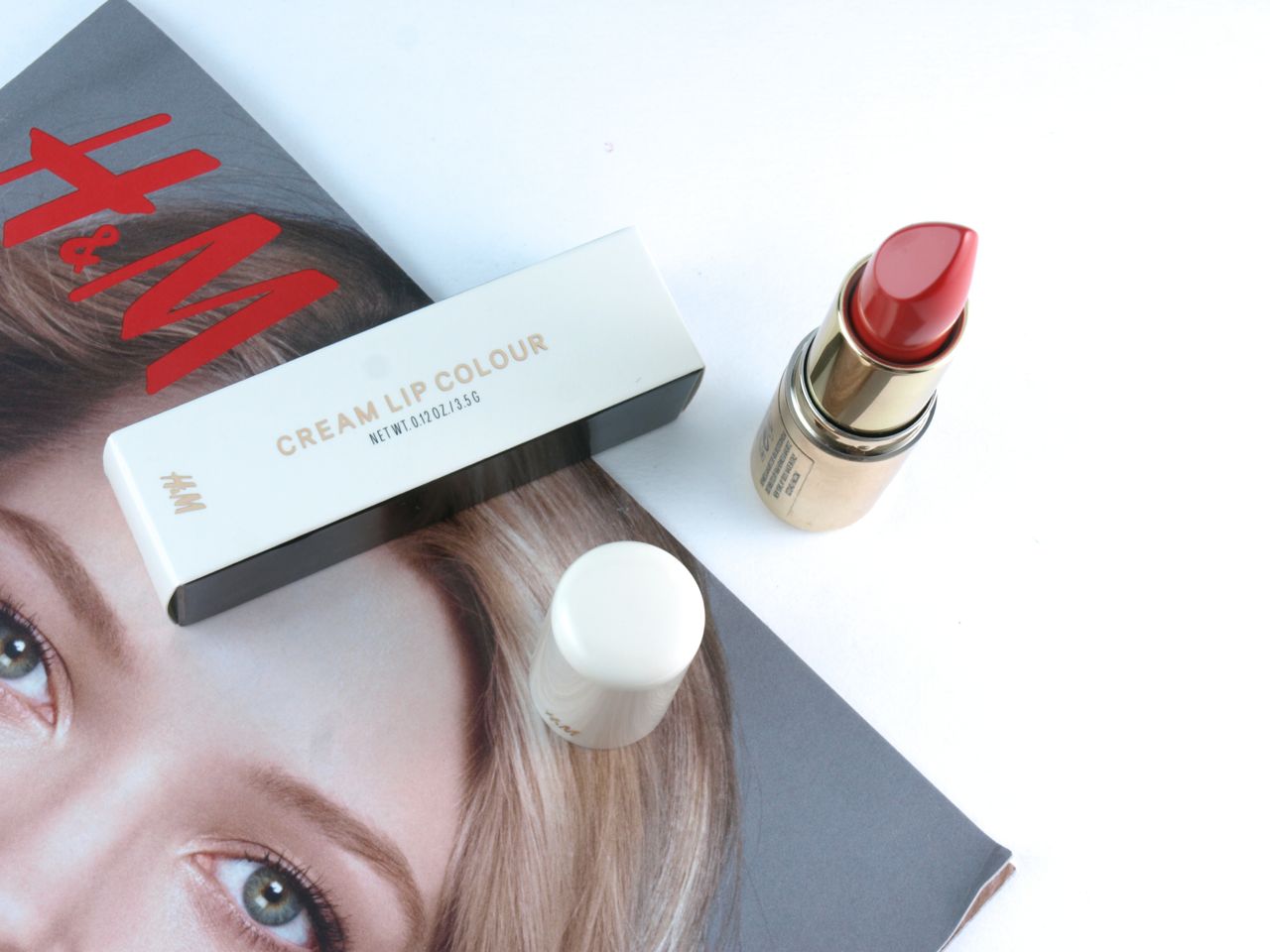 H&M Cream Lip Color Lipstick in "041 Candy Apple" Review and Swatches