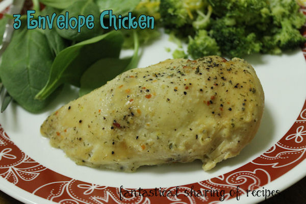 3 Envelope Chicken - 5 ingredients to a juicy, flavorful dinner! #chicken #crockpot